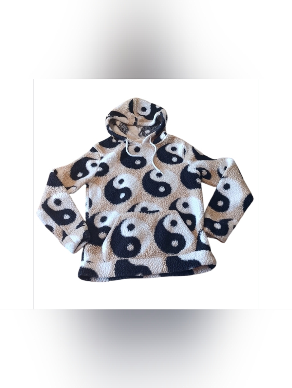 Brooklyn Cloth Women's Size S Hoodie Sweatshirt Sherpa Ying and Yang Cream/Black